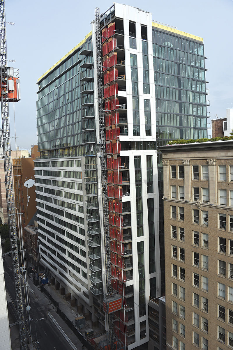 HOLLAND PARTNER GROUP/732 S. SPRING ST.